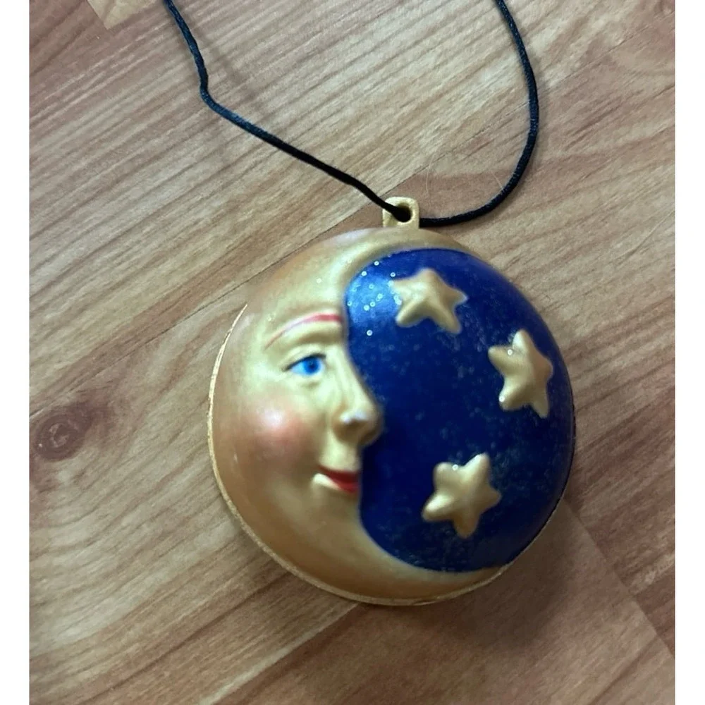 Velentino Plastic Charms‎ Ornaments